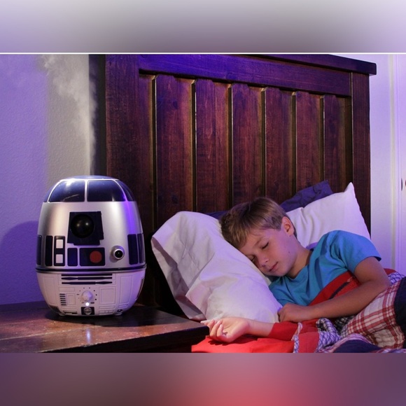STAR WARS R2D2 Ultrasonic Cool Mist Humidifier. 9745D - Picture 6 of 7